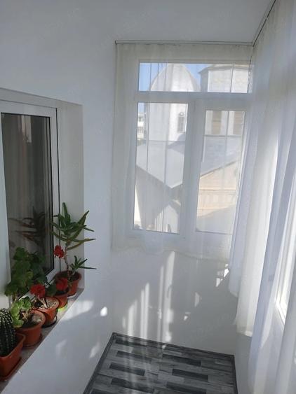 Apartament cu 2 camere decomandat în Dorobanți 1