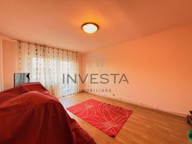 Apartament cu 4 camere decomandat, mobilat în Mărăști