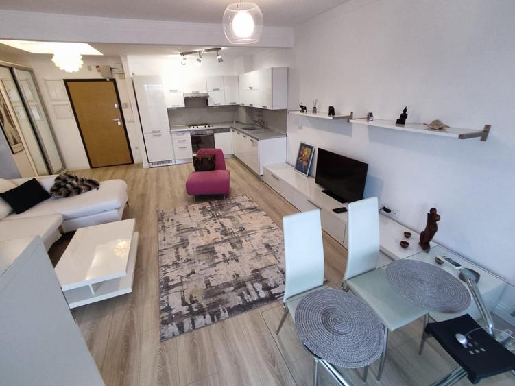 Apartament cu 2 camere în Barbu Văcărescu