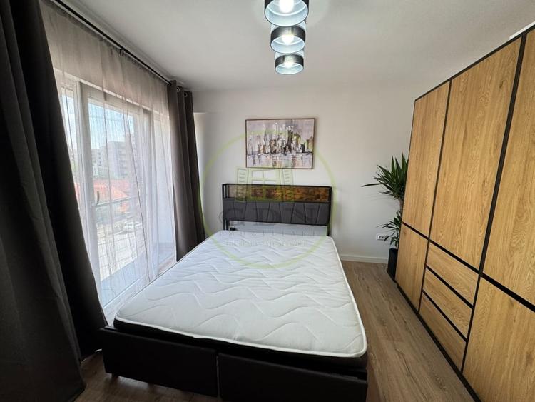 Apartament cu 3 camere decomandat, mobilat în Cordos