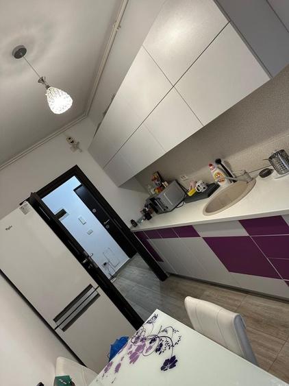 Apartament cu 2 camere decomandat în Fundeni