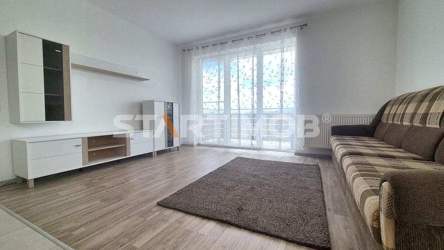 Apartament cu 3 camere decomandat, mobilat în Bartolomeu