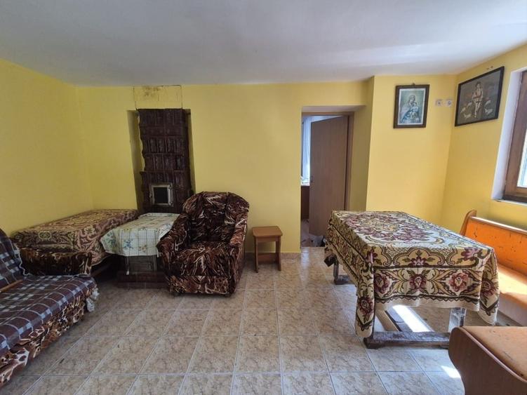 Casă individuală cu 5 camere cu Teren 1280 Mp în Olănești