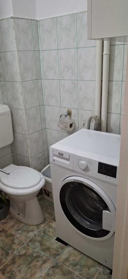Apartament cu 2 camere decomandat în Romanilor