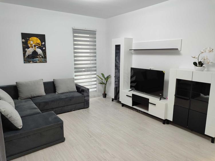 Apartament cu 3 camere decomandat, mobilat în Păulești