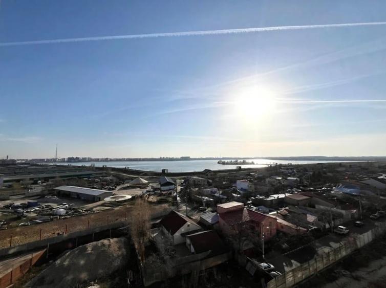 Apartament cu 2 camere decomandat în Giulești