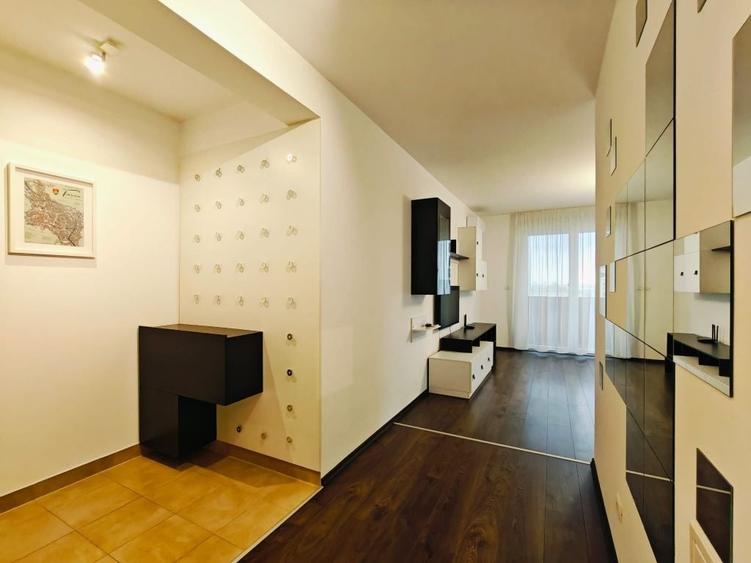 Apartament cu 2 camere decomandat în Aradului