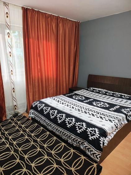 Apartament cu 2 camere semidecomandat în Brazda lui Novac