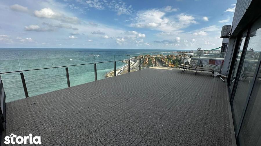 Apartament cu 5 camere în Faleza Nord