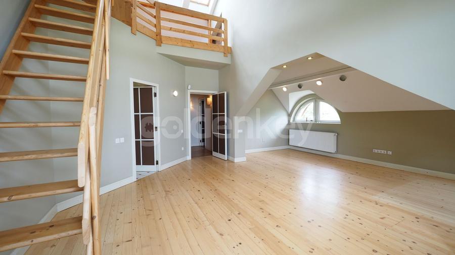 Vila individuala cu 7 camere | gradina matura | 1000mp teren - 15