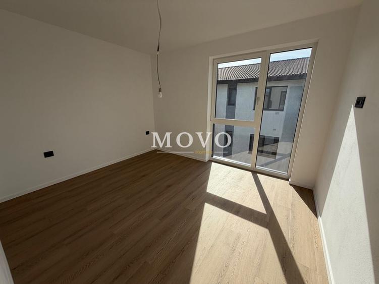 Apartament cu 4 camere decomandat în Giroc