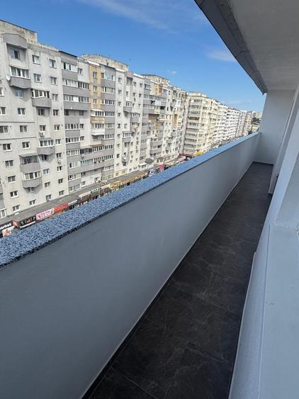 Apartament cu 3 camere decomandat în George Enescu