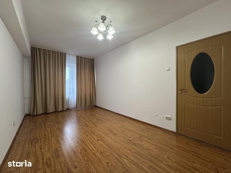 Apartament cu 3 camere decomandat în Ultracentral