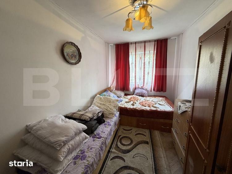 Apartament 3 camere, etaj 2, zona Plopilor - 4