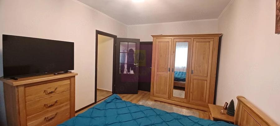 Casă cu Teren 362 Mp în Săbăreni