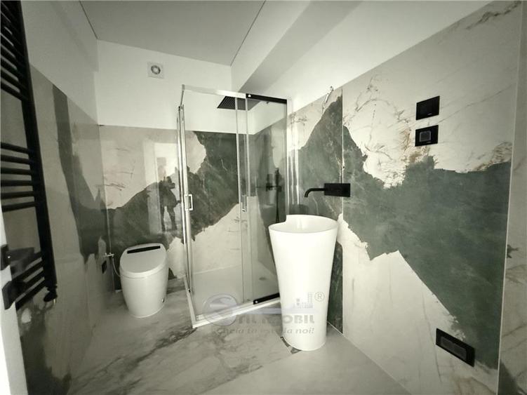 Apartament cu 2 camere decomandat în Tătărași
