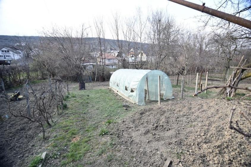 Casă individuală cu 3 camere cu Canalizare în Ștefănești
