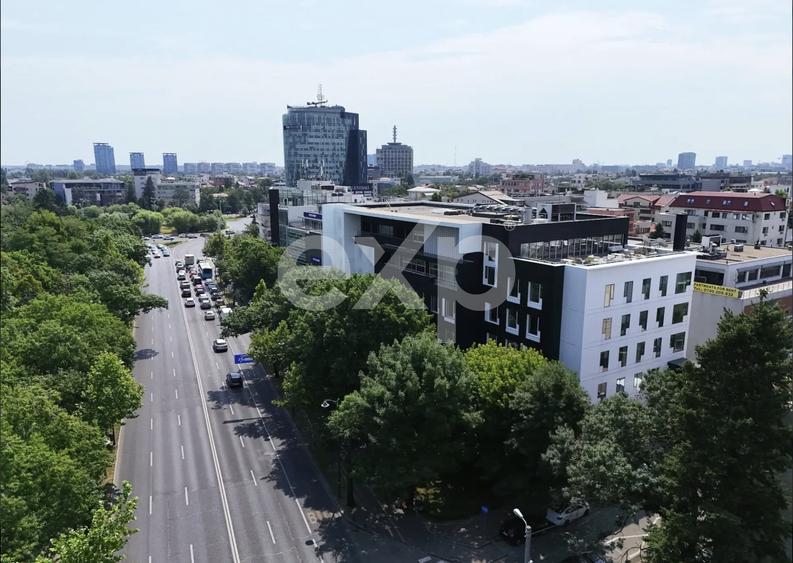 Spațiu comercial, de 353 mp, în Aviatorilor