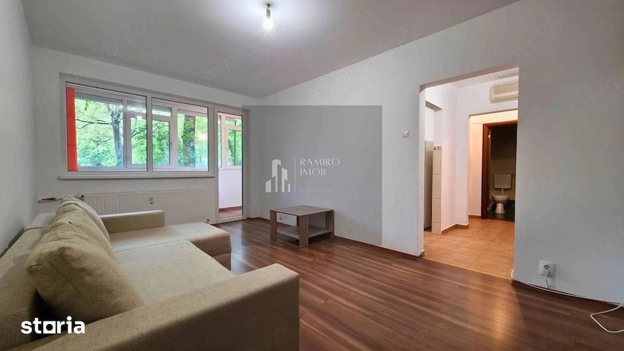 Apartament cu 2 camere decomandat în Alexandru Obregia