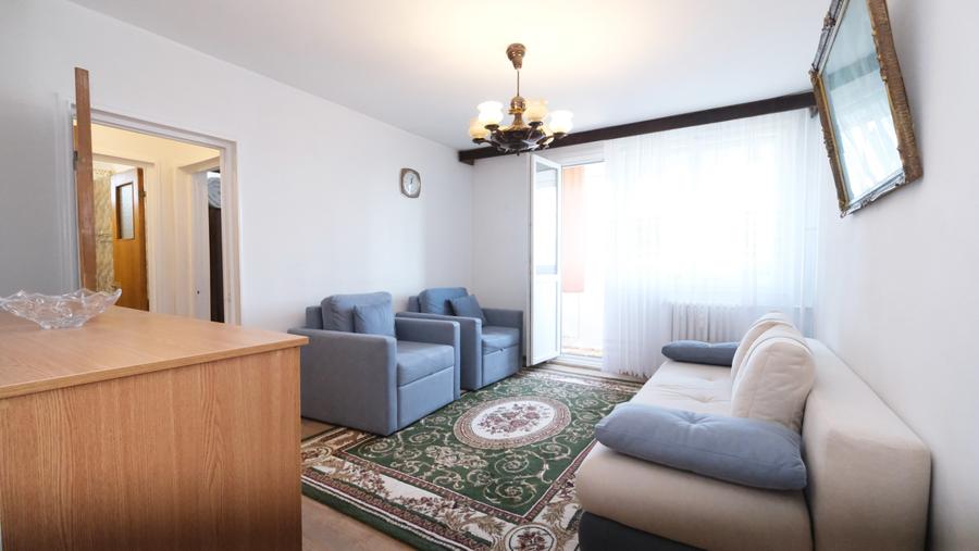 Apartament cu 2 camere decomandat în Drumul Taberei