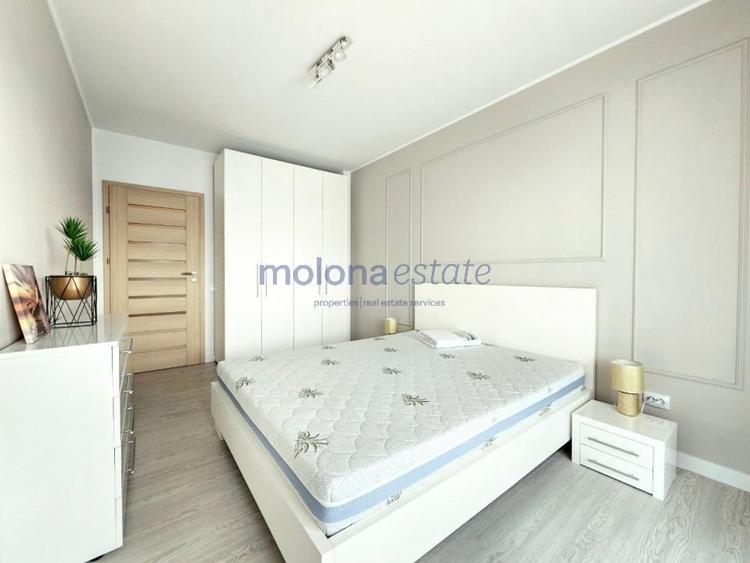Apartament cu 4 camere semidecomandat, mobilat în Zorilor