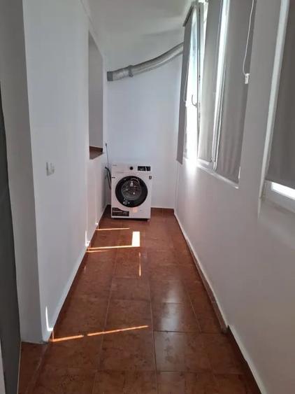 Apartament cu 2 camere semidecomandat în Titan