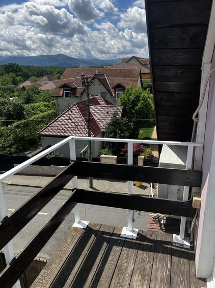 Casă cu 4 camere în Calea Poplăcii