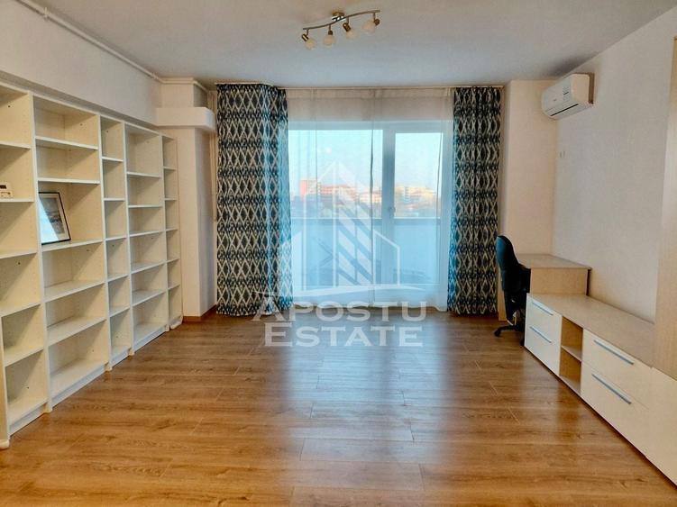 Apartament cu 2 camere semidecomandat, mobilat în Torontalului