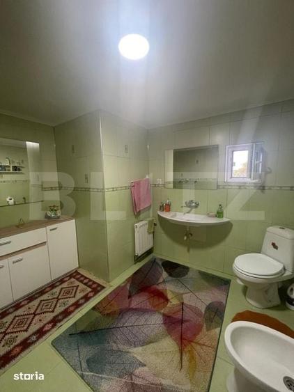 Casă cu 4 camere cu Teren 500 Mp în Central