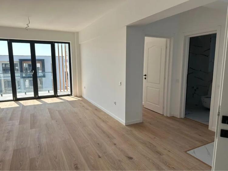 Apartament cu 2 camere nedecomandat în Unirii