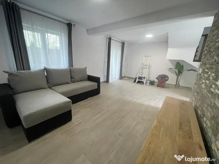 Casă cu 3 camere cu Teren 300 Mp în Ipotești
