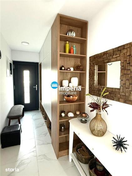 Casă cu 4 camere cu Teren 2165 Mp în Miroslava