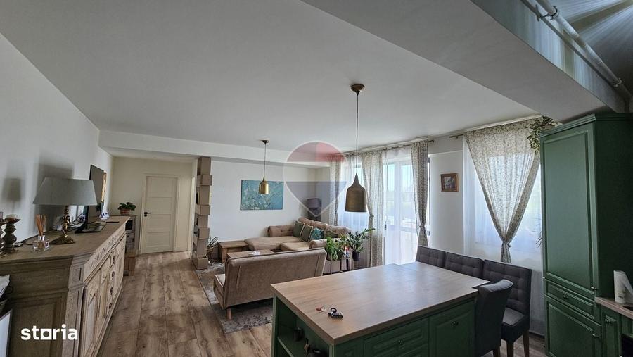 Apartament cu 2 camere decomandat în Central