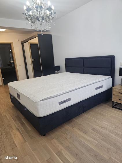 Apartament cu 3 camere în Tractorul