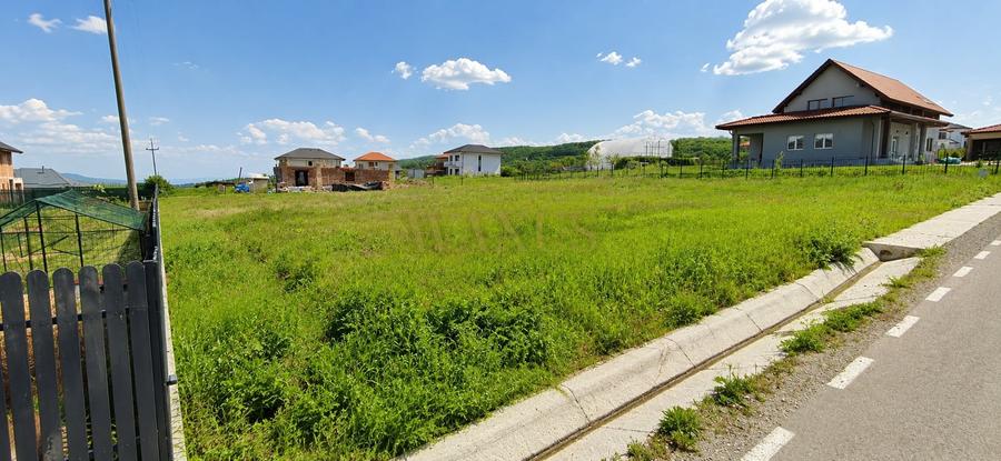 Teren Construcții intravilan de 1775 mp, în Exterior Nord