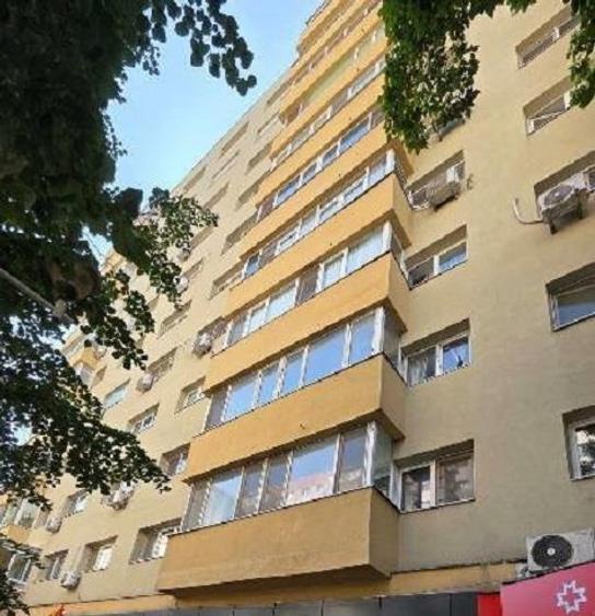 Apartament cu 4 camere decomandat, mobilat în Parcul Circului
