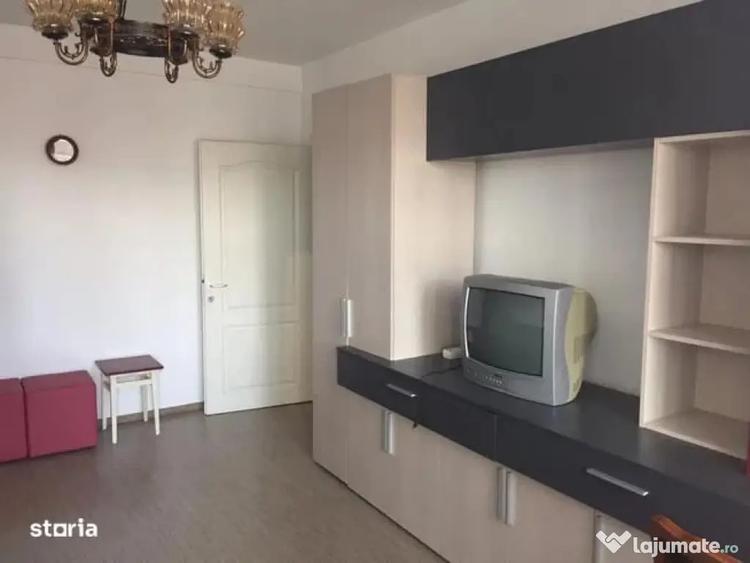 Apartament cu 2 camere decomandat, mobilat în Centrul Civic