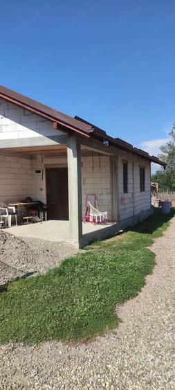 Casă cu Teren 2788 Mp în Oloșag