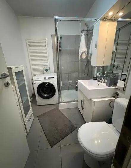 Apartament cu 2 camere decomandat, mobilat în Bucovina