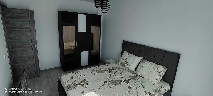 Apartament cu 2 camere decomandat în Exterior Vest