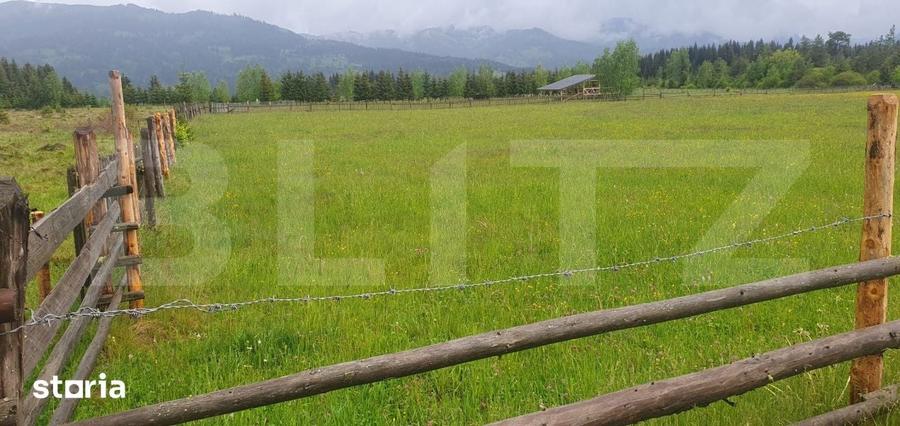 Teren de 6200 mp, în Central