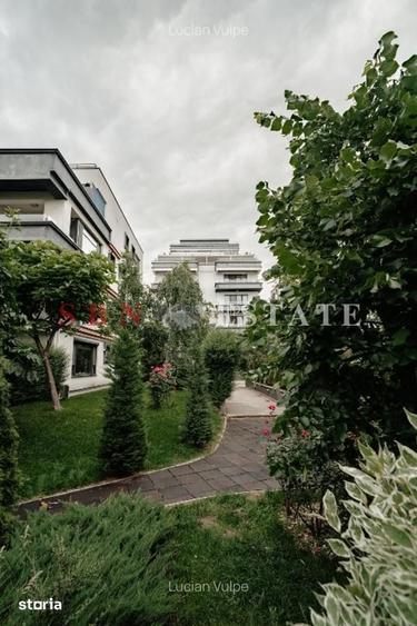 Apartament cu 4 camere în Pipera