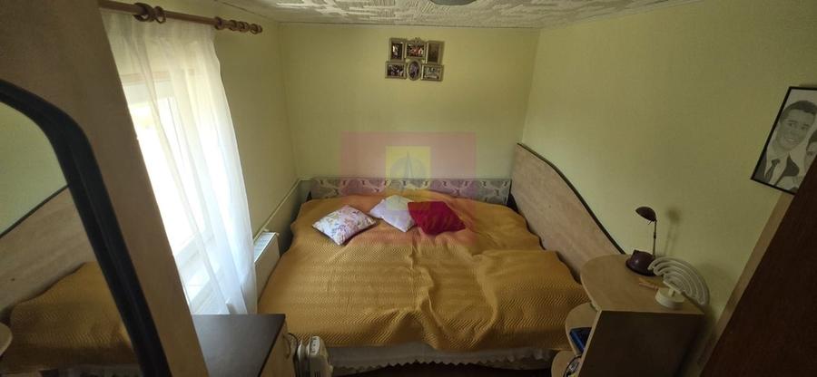Casă cu 6 camere în Central