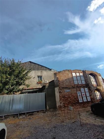 Teren intravilan de 186 mp, în Apollo