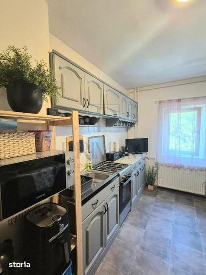 Apartament cu 2 camere semidecomandat în Dâmbovița