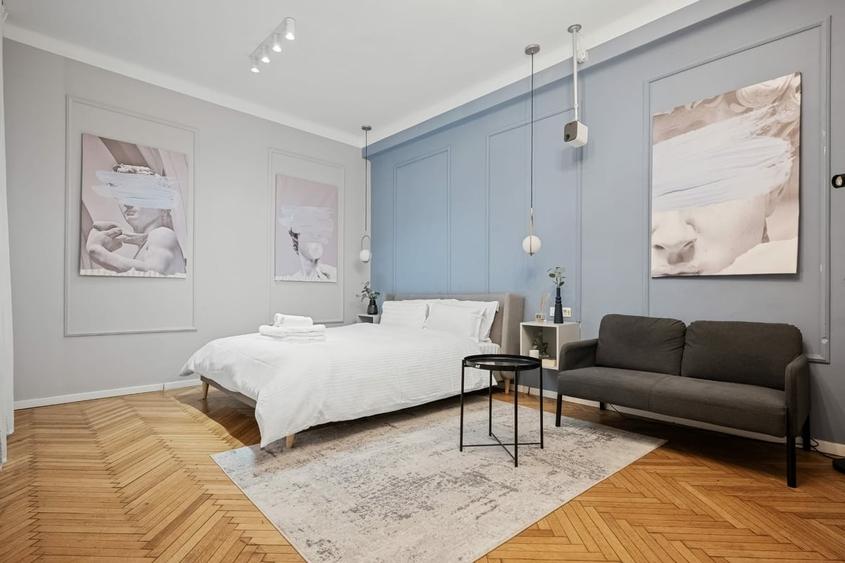 Apartament cu 3 camere decomandat în Cișmigiu