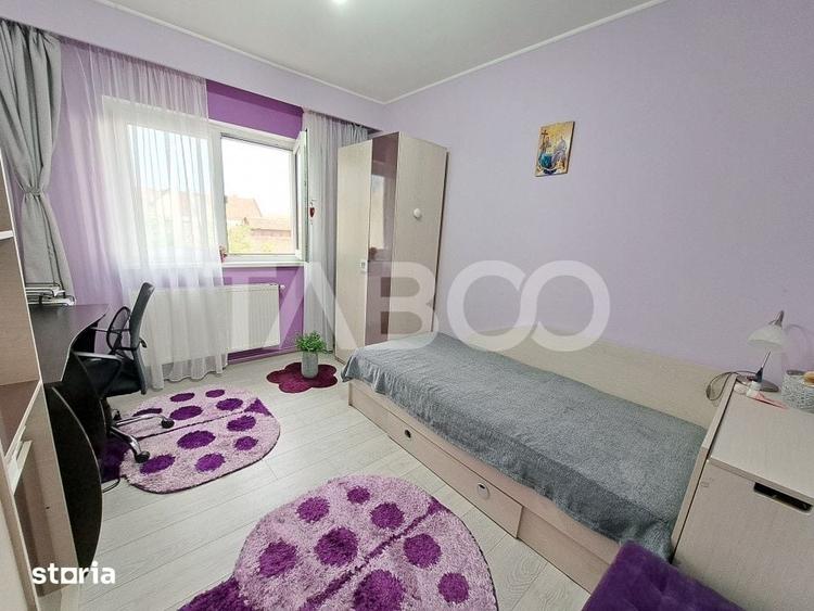 Apartament cu 2 camere decomandat în Trei Stejari