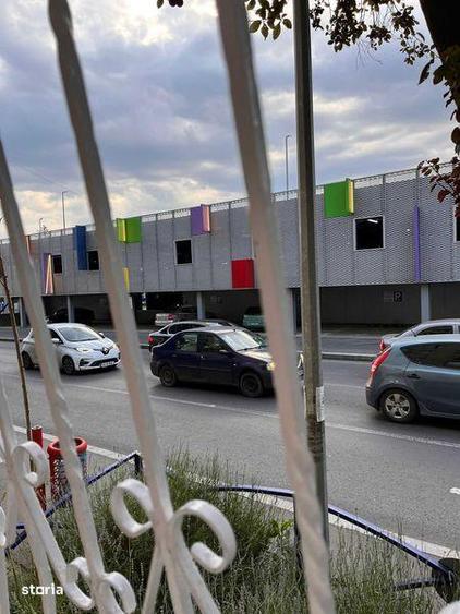 Garsonieră decomandată în Berceni