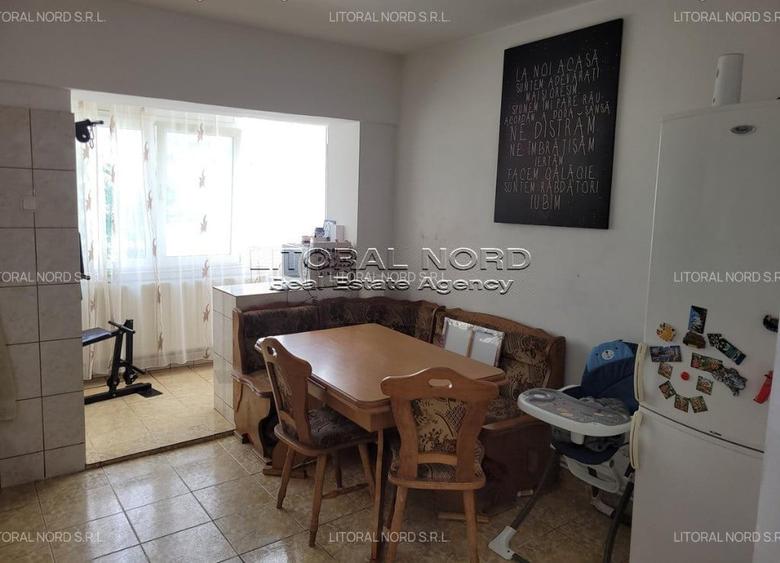 Apartament cu 2 camere decomandat în Poarta 6