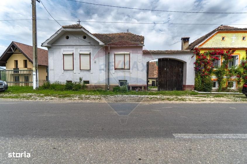 Casă cu 4 camere în Grânari